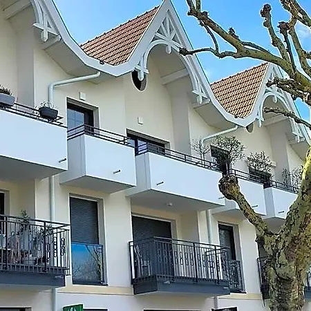 Le Novea